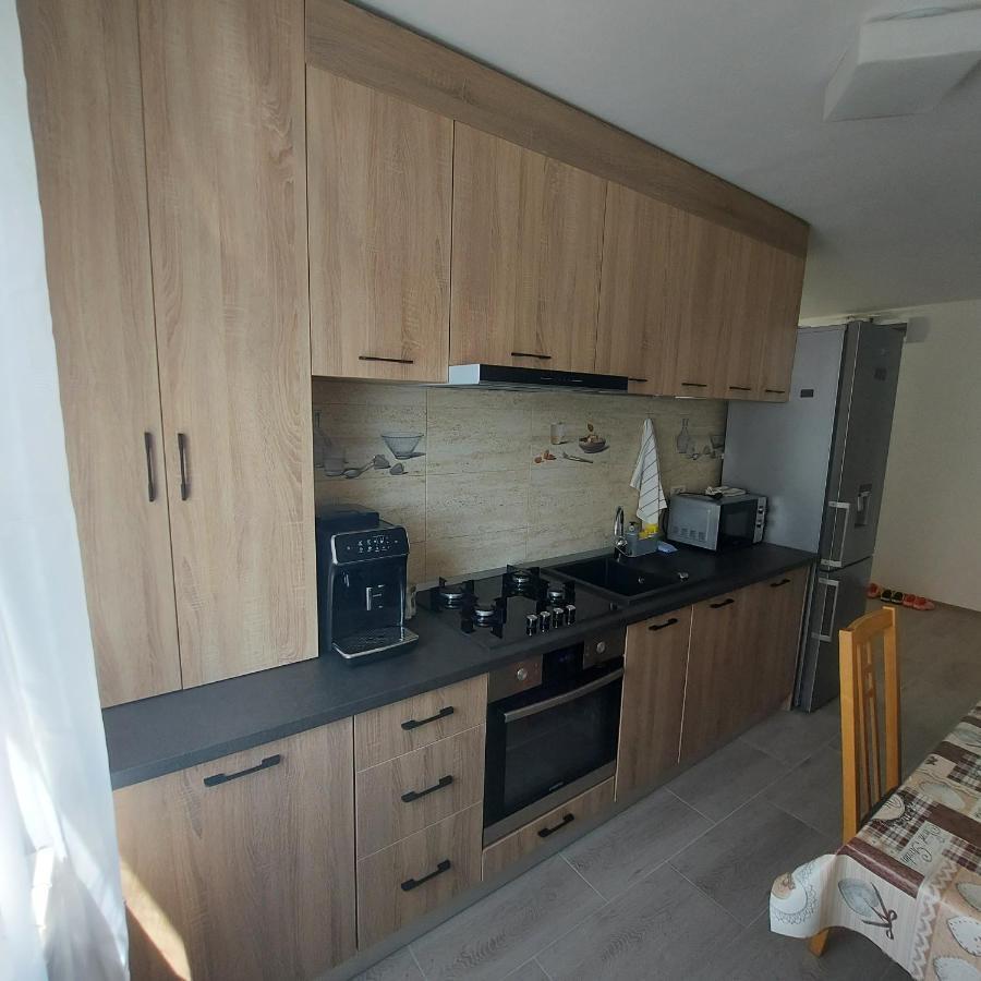 Apartament Antonias ฟาการาช ภายนอก รูปภาพ