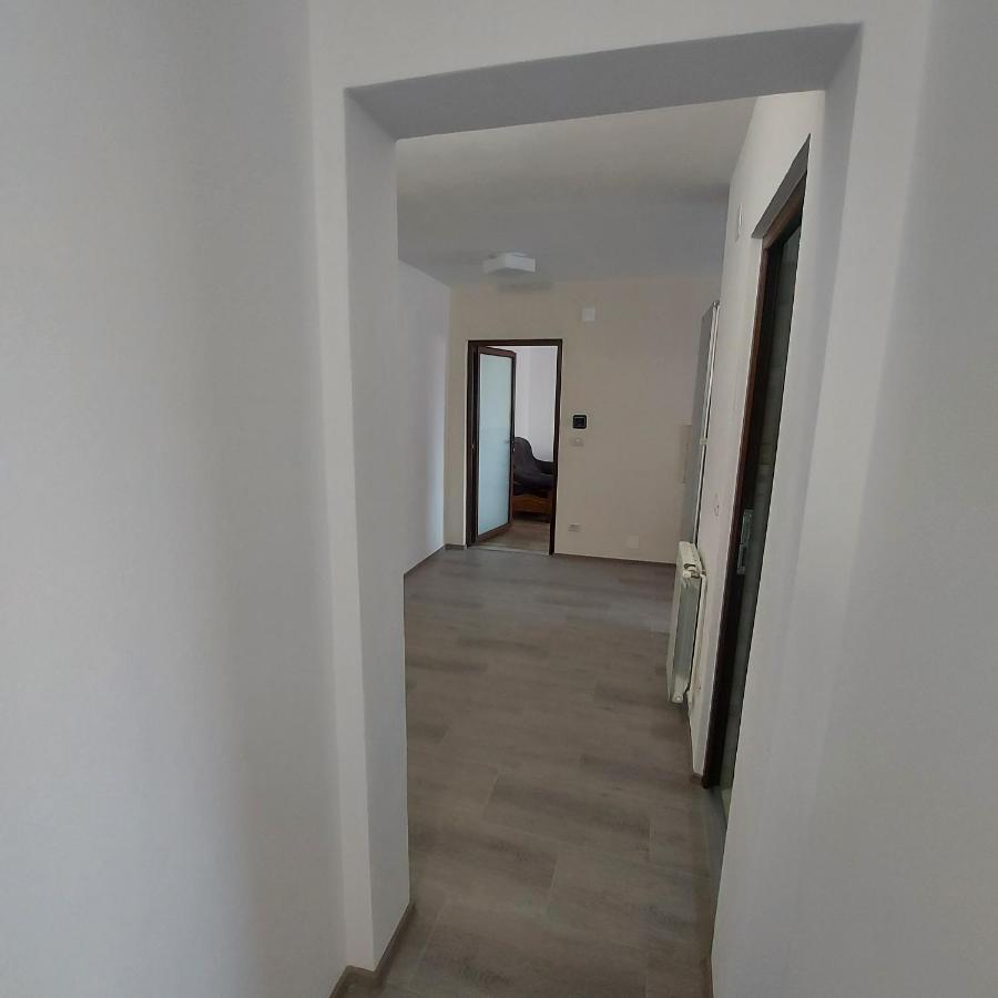 Apartament Antonias ฟาการาช ภายนอก รูปภาพ