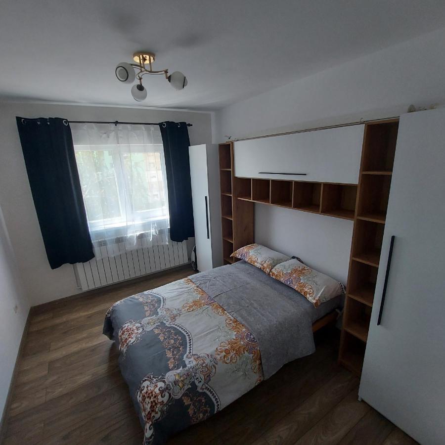 Apartament Antonias ฟาการาช ภายนอก รูปภาพ