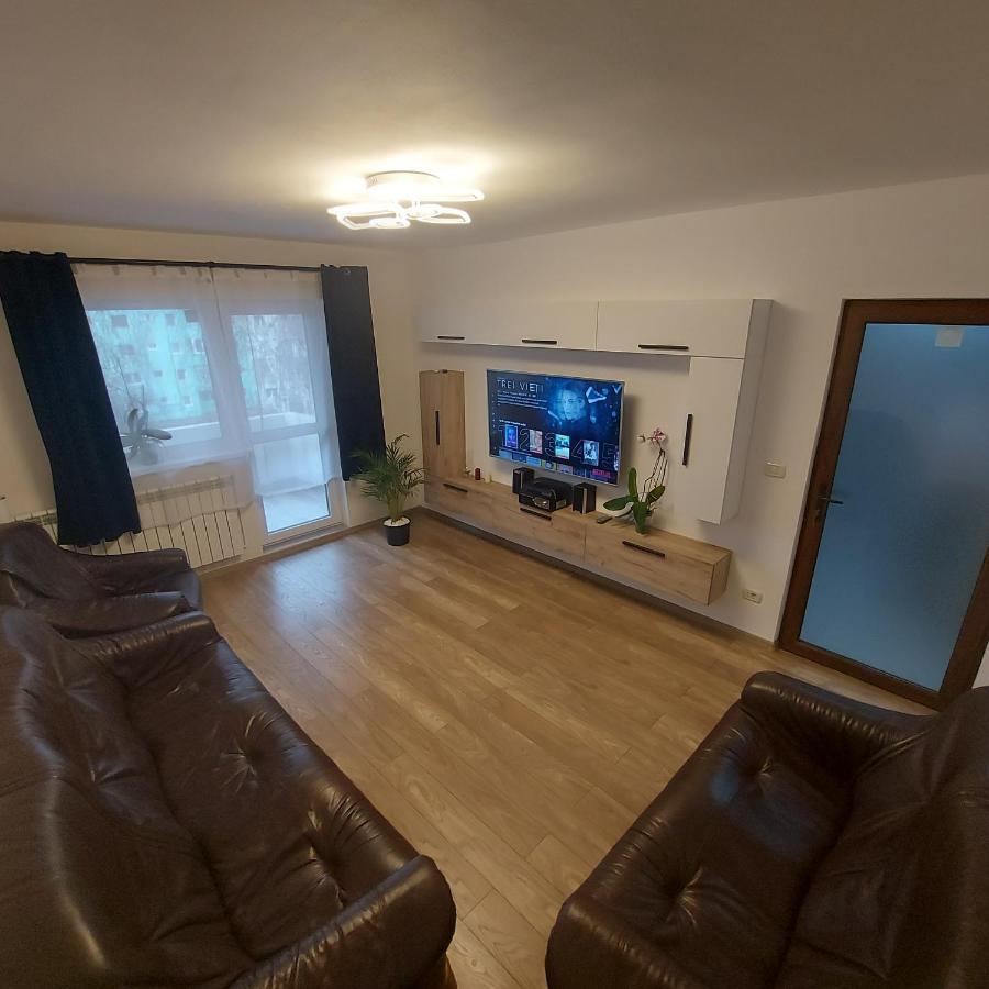 Apartament Antonias ฟาการาช ภายนอก รูปภาพ